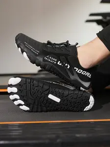 New Unisex Water Shoes, Quick-Dry Barefoot Sports Shoes, Sporty Water Shoes, Ideal for Rivers Beach Pool Hiking Surfing Kayaking Camping, Comfortable Lightweight Design