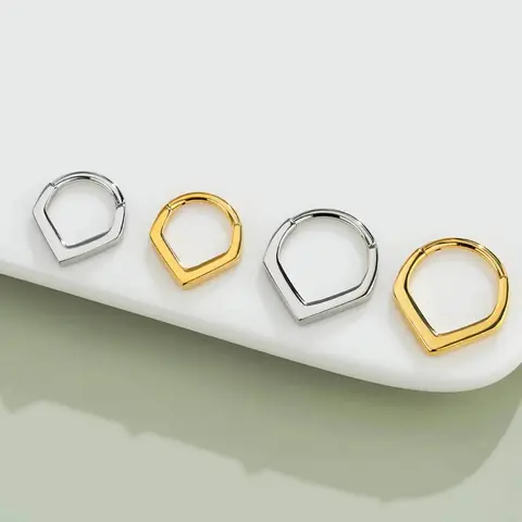OUFER Unisex 16G Silver Septum Ring - Angular Line Bold V-Style Geometric Body Jewelry, Thick Metallic Sturdy Everyday Wear Piercing Accessory, Septum Jewelry