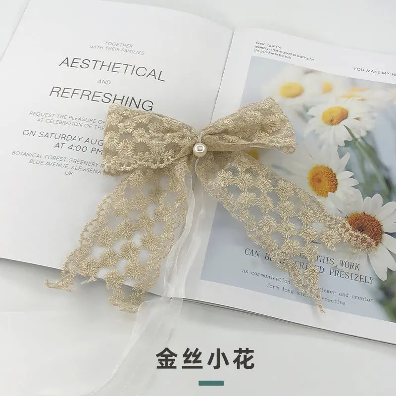 Golden silk floret / One