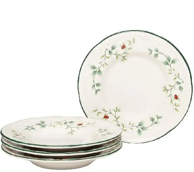 Pfaltzgraff Winterberry Appetizer Plates, Set of 4