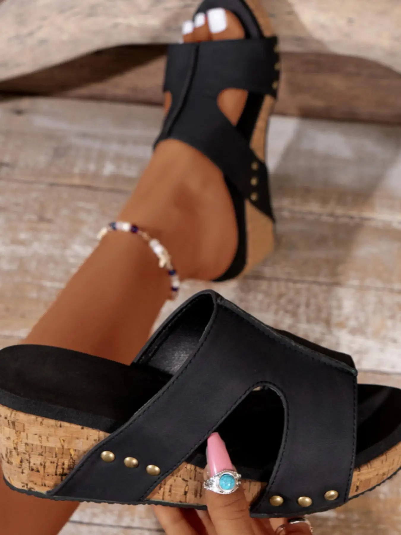 Women's Summer Solid Hollow Out Studded Design Slide Sandals for Vacation, 2024 Casual Comfort Wedge Sandals for Beach, All-match Shoes for Work & Dai