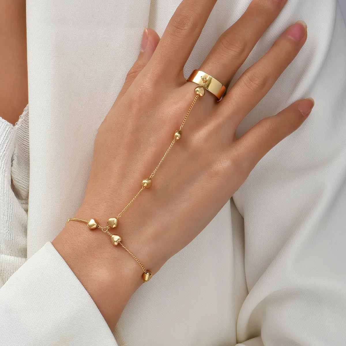 Gold Jewelry Sets for Women, 2-Piece Minimalist Heart Chain Ring and Bracelet with Artificial Gemstone, Daily Fashion Accessories for Office & Minimalist Outfits