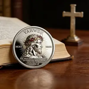 Jesus Memorial Coin True Light John Gospel 19 Religious Collection Commemorative Coin, Collectible Religious Memorabilia, Religious Decoration, Religious Ornament, Religious Collectibles