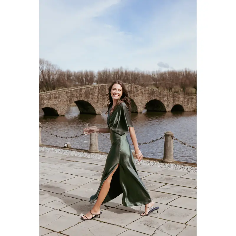 Alexis Maxi Dress - Green Floral - TikTok Shop Alexis Maxi Dress - Green Floral - TikTok Shop