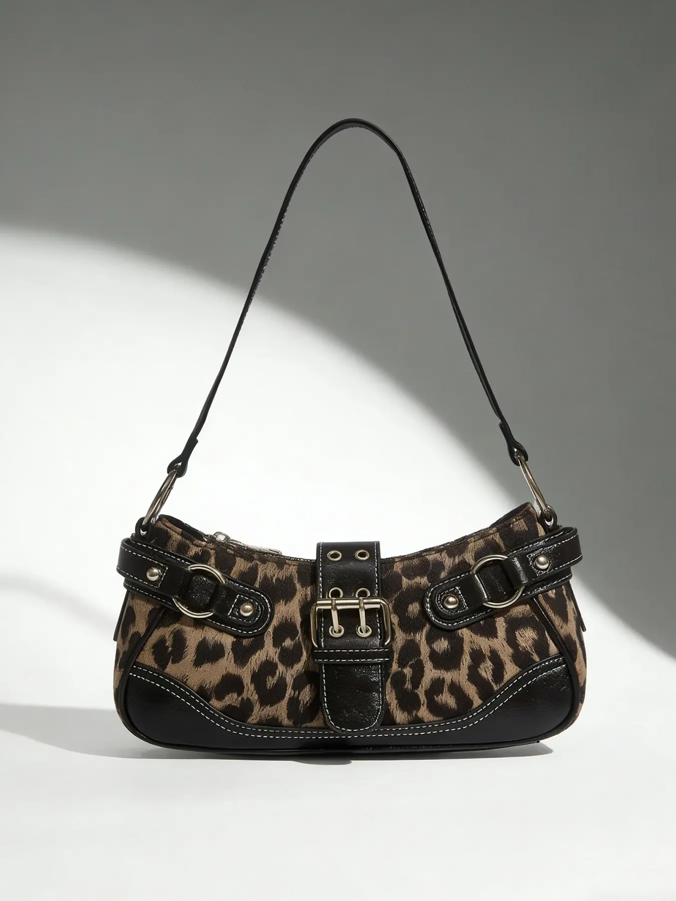 Retro classic leopard print simple and casual versatile shoulder bag, Handbag Shoulder Bag, Handbag Shoulder Purse, daily commuter shoulder bag, wide shoulder strap metal buckle details suitable for daily commuting, Elegant Commuter Bag