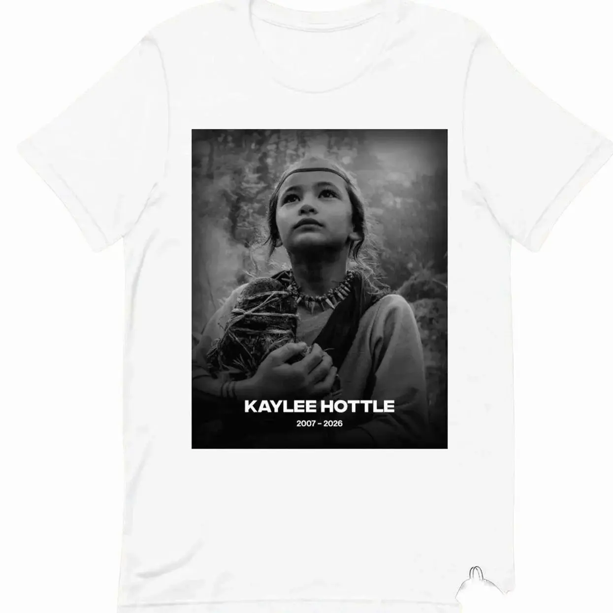 Official Kaylee Hottle 2007 - 2026 Complex Pop Poster t-shirt