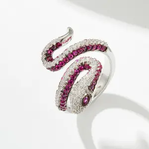 Wrapped Snake-Shaped Ring Full of Diamonds Paired with Other Gemstones Suitable for Both Men and Women to Wear