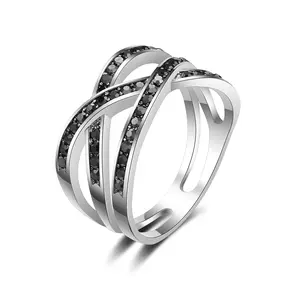 Aprilery Crisscross Interwoven Black Crystal Openwork Statement Ring for Women Modern Fashion Jewelry Vintage Style Versatile Gift