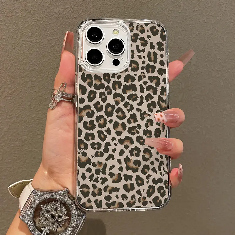 Soft Girl Magnetic Smartphone Case for iPhone 11/12/13/14/15/16/17 Pro Max, Classic Leopard Print, Lightweight, Drop-Proof, MagSafe Compatible, Handheld Cellphone Protection for Teen Girls’ Devices, Resistance