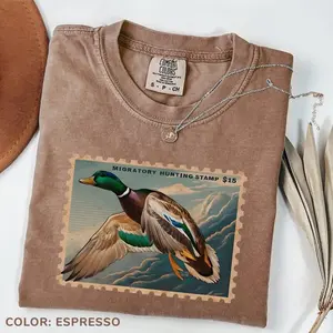 Comfort Colors Comfort Colors Vintage Waterfowl Stamp Art T-Shirt, Retro Duck Illustration Crewneck, Nature Lover Birdwatching Pullover, Cozy Wildlife Design Sweater for Outdoor Fans Cotton Graphic Tees Funny Shirt Tee