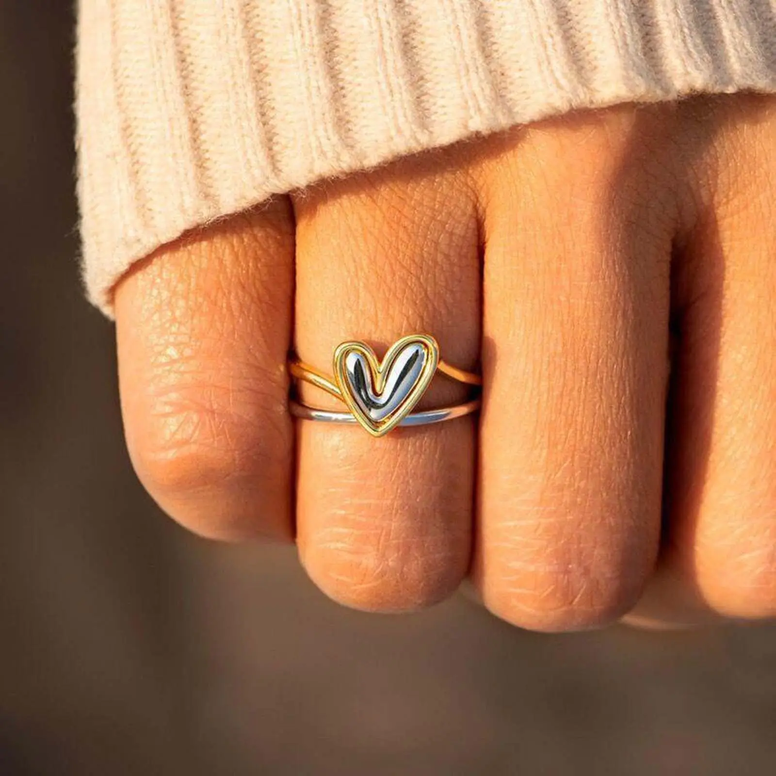 Hollow love ring two-piece set fashionable contrast color personality size adjustable ring female ring couple gift