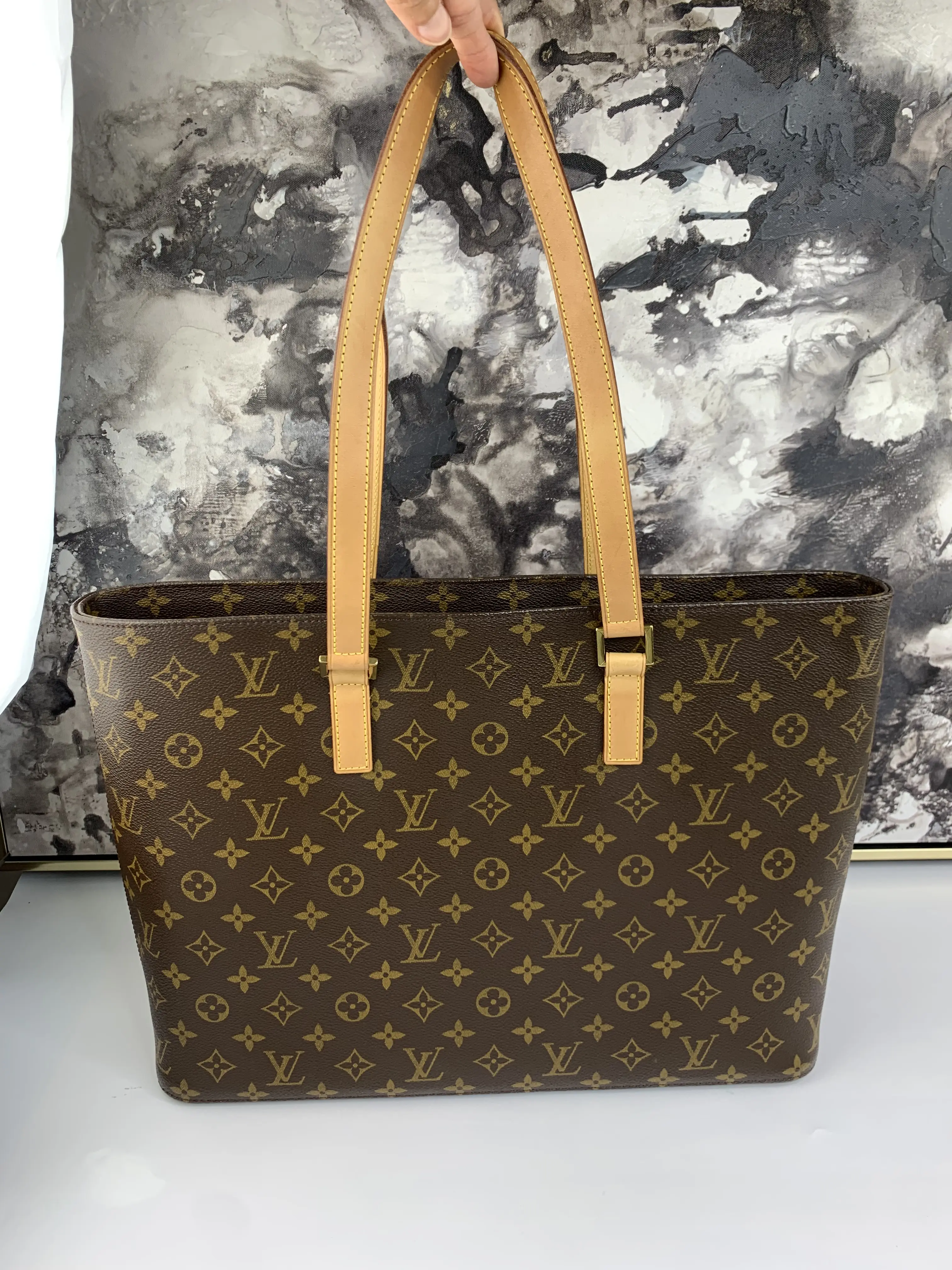 Pre-owned Louis Vuiton coated canvas Tote Bags Luco Tote Bag Monogram