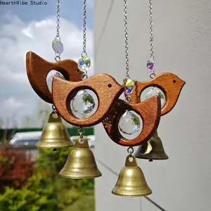 Vintage Wooden Bird Wind Chime with Crystal Prism and Metal Bells, Hanging Suncatcher, Suitable for Garden, Patio, Window Decoration, Mother's Day/Father's Day Gift, Indoor/Outdoor Hanging Ornament, Gift Box Not Included