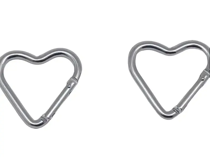 2pc Silver Heart Shaped Carabiner with Snap Clip Hook KeyChain 1 5/8 x 1 3/4 x 1/8" heart keychain woman key