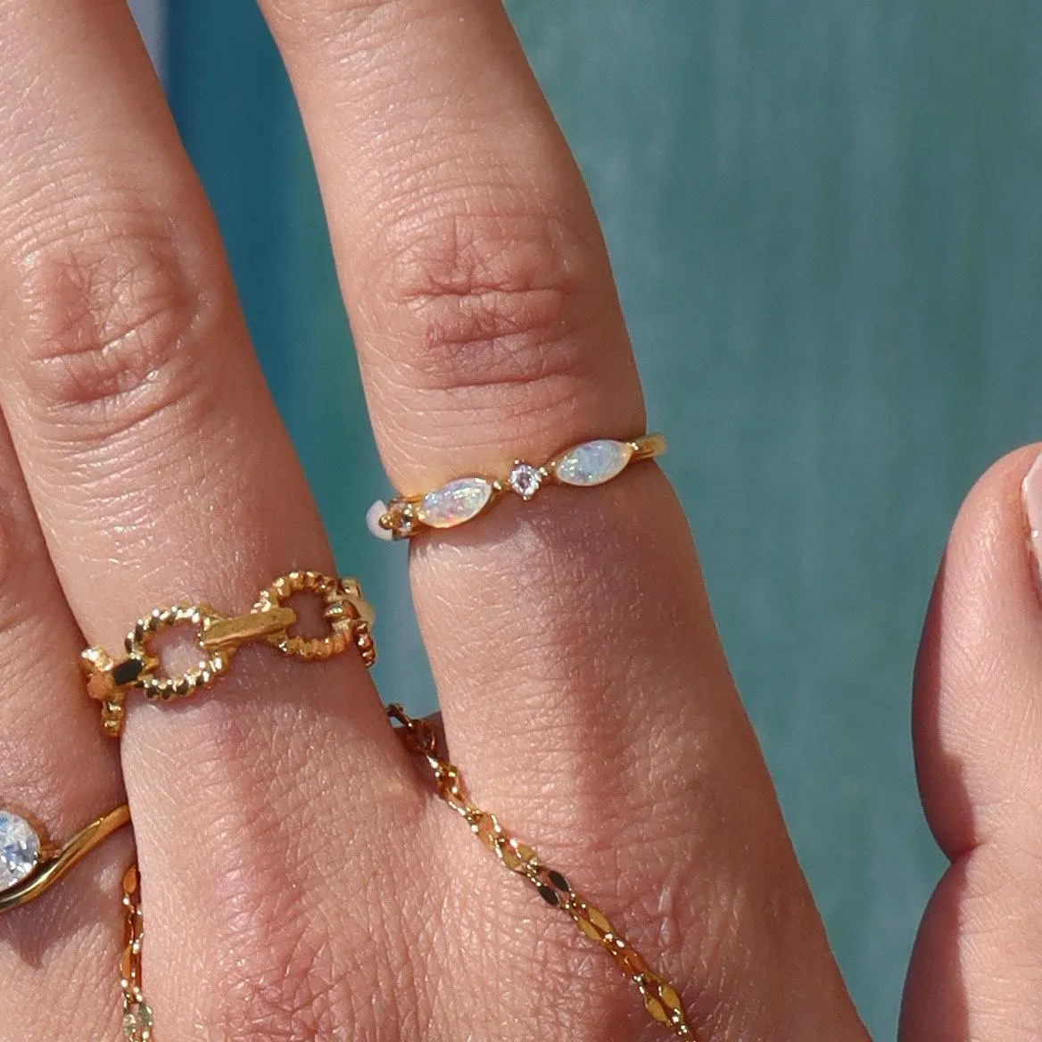 EVRY JEWELS Gold or Silver Plated Women's Fairylight Ring