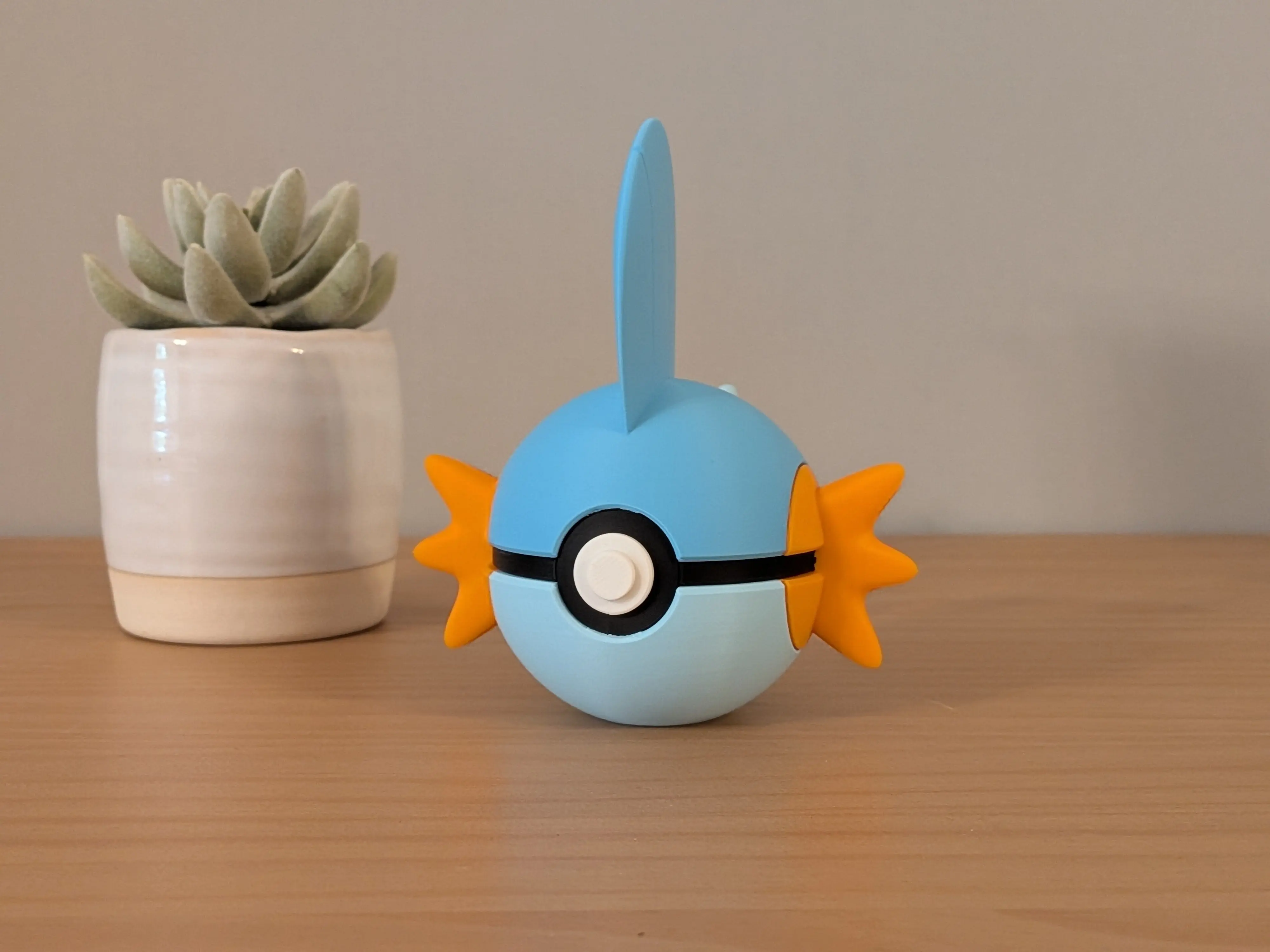 Mudkip Ball | Themed Collector Ball