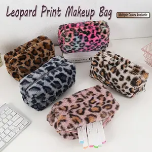 Leopard Print Large-Capacity Makeup Bag, Makeup Organizer Pouch, Portable Touch-Up,Travel Toiletry Bag, Stylish Pencil Case & Stationery Organizer for Students, Ideal Gift for Christmas, Valentine's Day, Mother's Day and Friend's Birthday