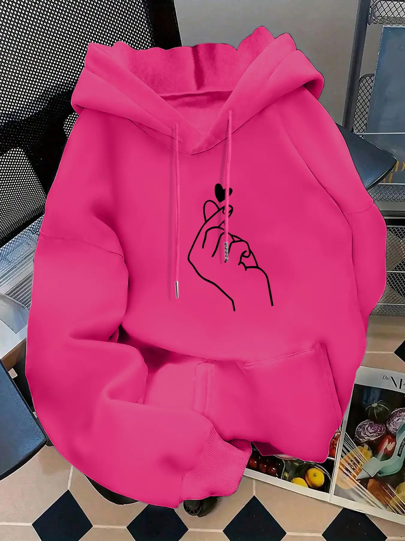 Women's Fashion Graphic Hooded Sweatshirt, Valentine's Day Heart Print Pullover, Kangaroo Pocket, Long Sleeve, Fitted, Casual Fall & Winter Wear