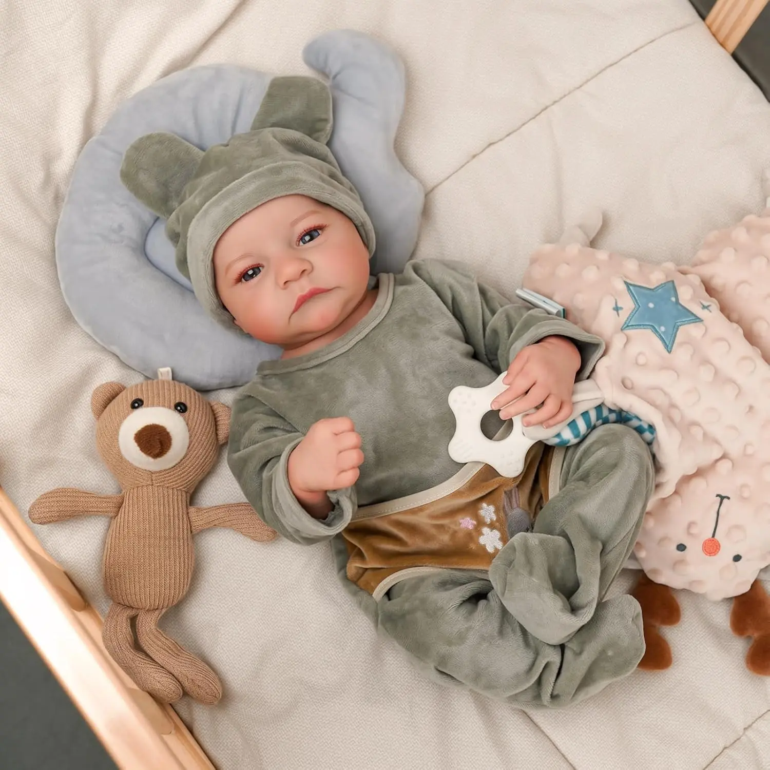 BABESIDE Eyes Open Reborn Baby Doll Levi - 20-Inch Realistic Newborn Baby Doll Full Body Vinyl Reborn Baby Boy Poseable Real Life Baby Dolls with Gift Box and Feeding Kit for Ages 3+ Soft Cuddly Gift