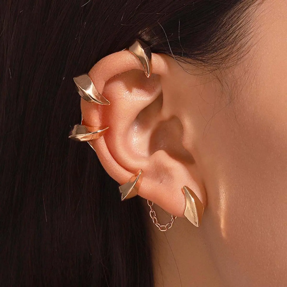 Gothic style geometric rivet holeless special-shaped ear clip punk retro niche fashion accessories
