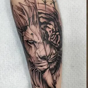 6 large herbal tattoo stickers, including 1 leopard print element and 5 random styles, lasting 7-15 days, waterproof and wear-resistant, realistic effect, suitable for people who are afraid of pain and don't want tattoos