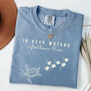 Comfort Colors Vintage Christian Ocean Turtle T-shirt, Coastal Sea Life Tshirt, Trendy Beachy Oversized Scripture Tee, Bible Verse Gift, Sew Gift