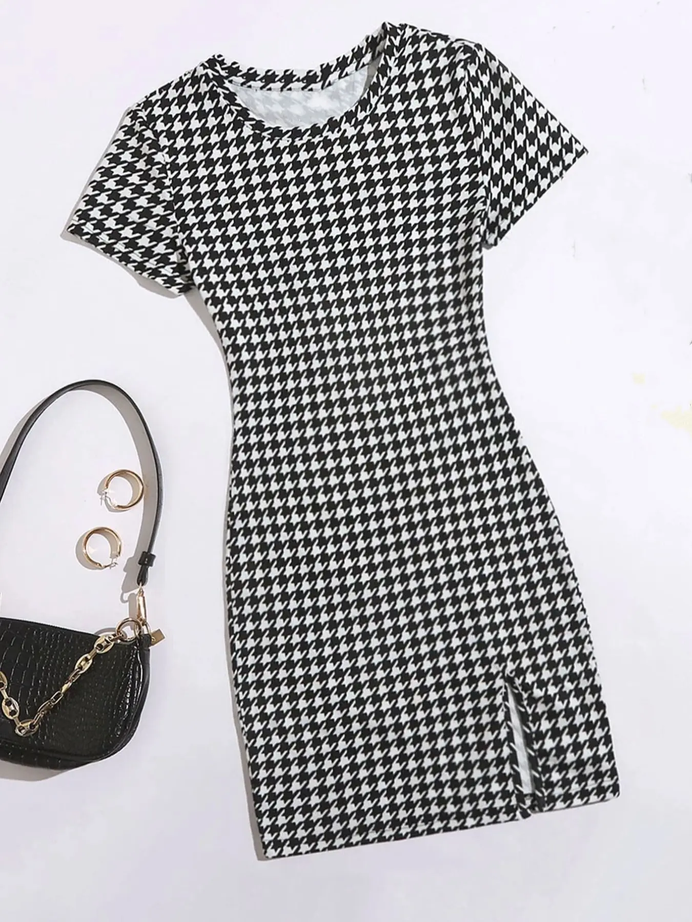 Women's Spring Summer Casual Style Short Sleeves Slim Round Neck Checkered Print Houndstooth Split Hem Dress, Perfect for Daily Wear, Comfortable and Trendy, Bodycon Summer Dress, Bodycon Fit Dress, Bodycon Midi Dress