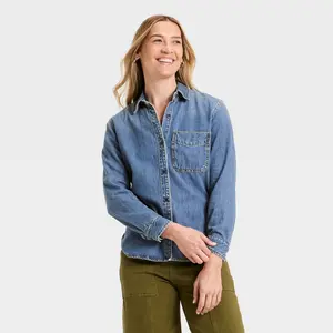 Women's Relaxed Denim Shirt - Universal Thread