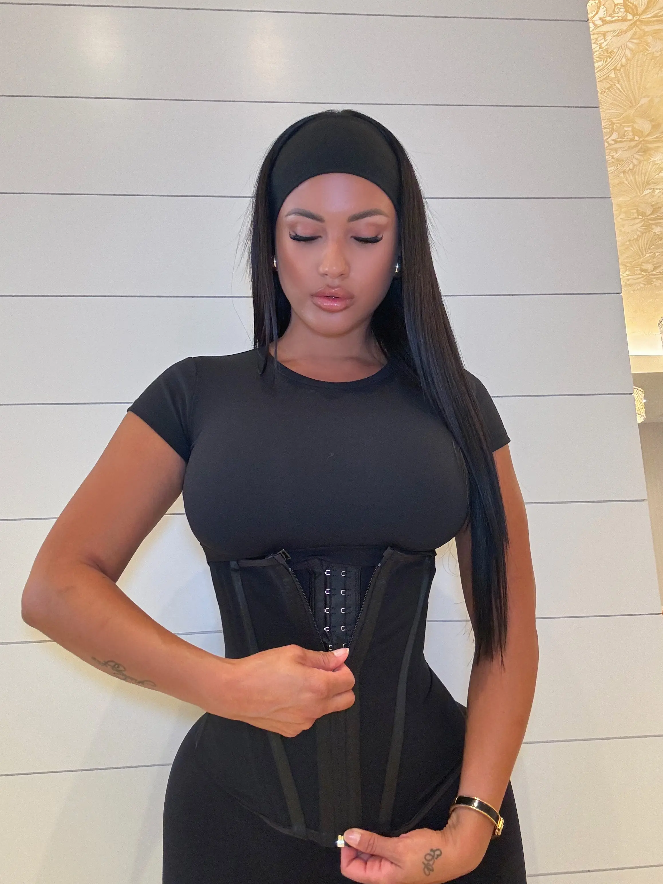 Fajas Colombianas Lady Extreme Compression Waist Trainer Clothes, Adjustable Zipper-Closure Basic Shapewear for Women's Underwear Needs