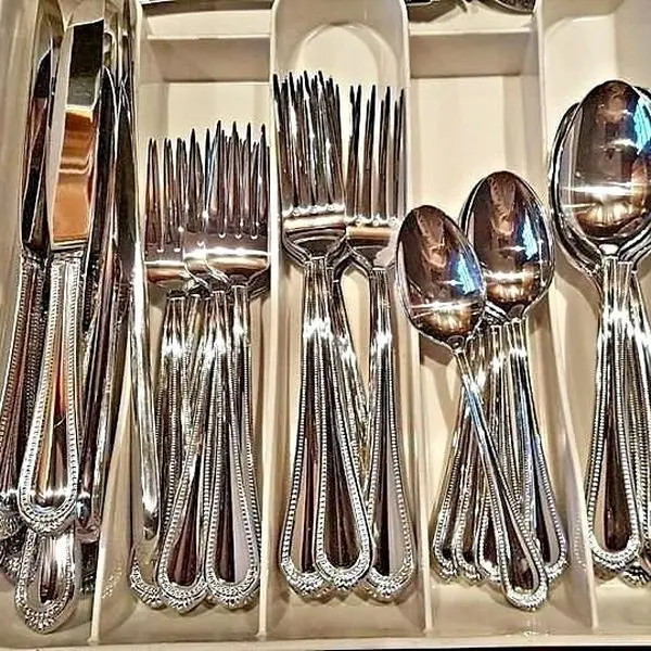 20 Piece Stainless Steel Flatware Set.