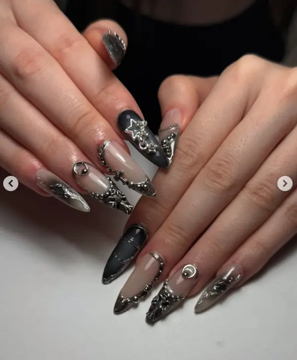 Black Silver Gothic Stiletto Press On Nails, 3D Star Chain Charms, Chrome Metal Tips, Dark Y2K Punk Handmade Reusable Nail Set