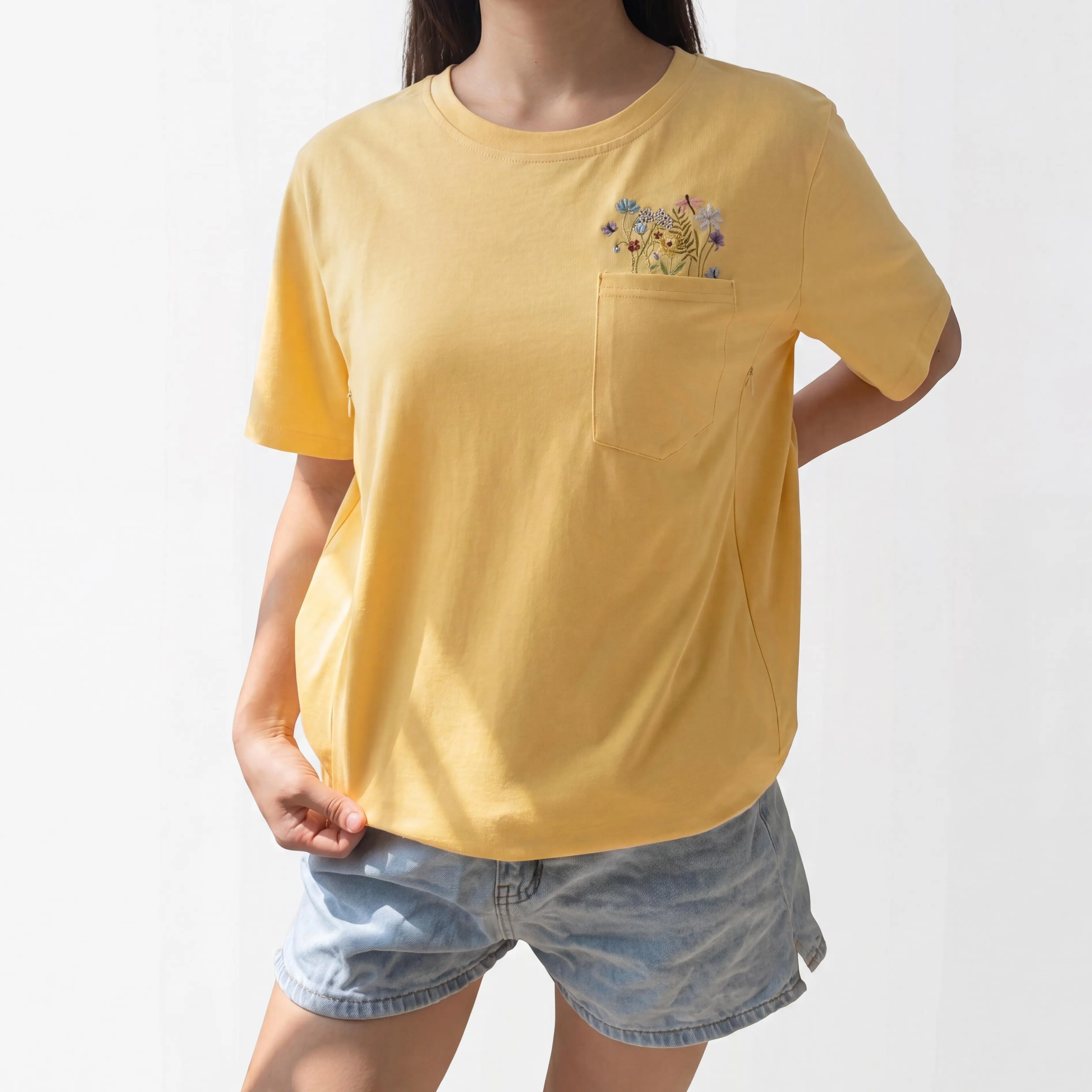 GIFTIFYMAMA Women's Graphic Nursing T-Shirt, Casual Soft Cotton Maternity Top, Short-Sleeves, Embroidered Flower Pocket, Hidden Breastfeeding Zips, No, Maternity Wear, Soft Nursing Clothes, Short Sleeve Tops, 100 Cotton Clothing, Casual Wear, Printed Grap
