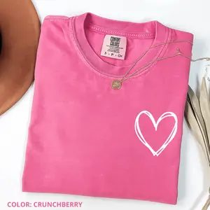 Comfort Colors Retro Love Heart T-shirt, Valentine's Day Shirt, Women's Crew Neck Top, Gift for Lover