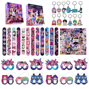Korean cartoon girl group birthday party gift and game set, including 5 pieces, 12 bracelets, 12 keychains, 50 refrigerator stickers, 120 game cards, 12 decorative glasses, allowing everyone to immerse themselves in the party