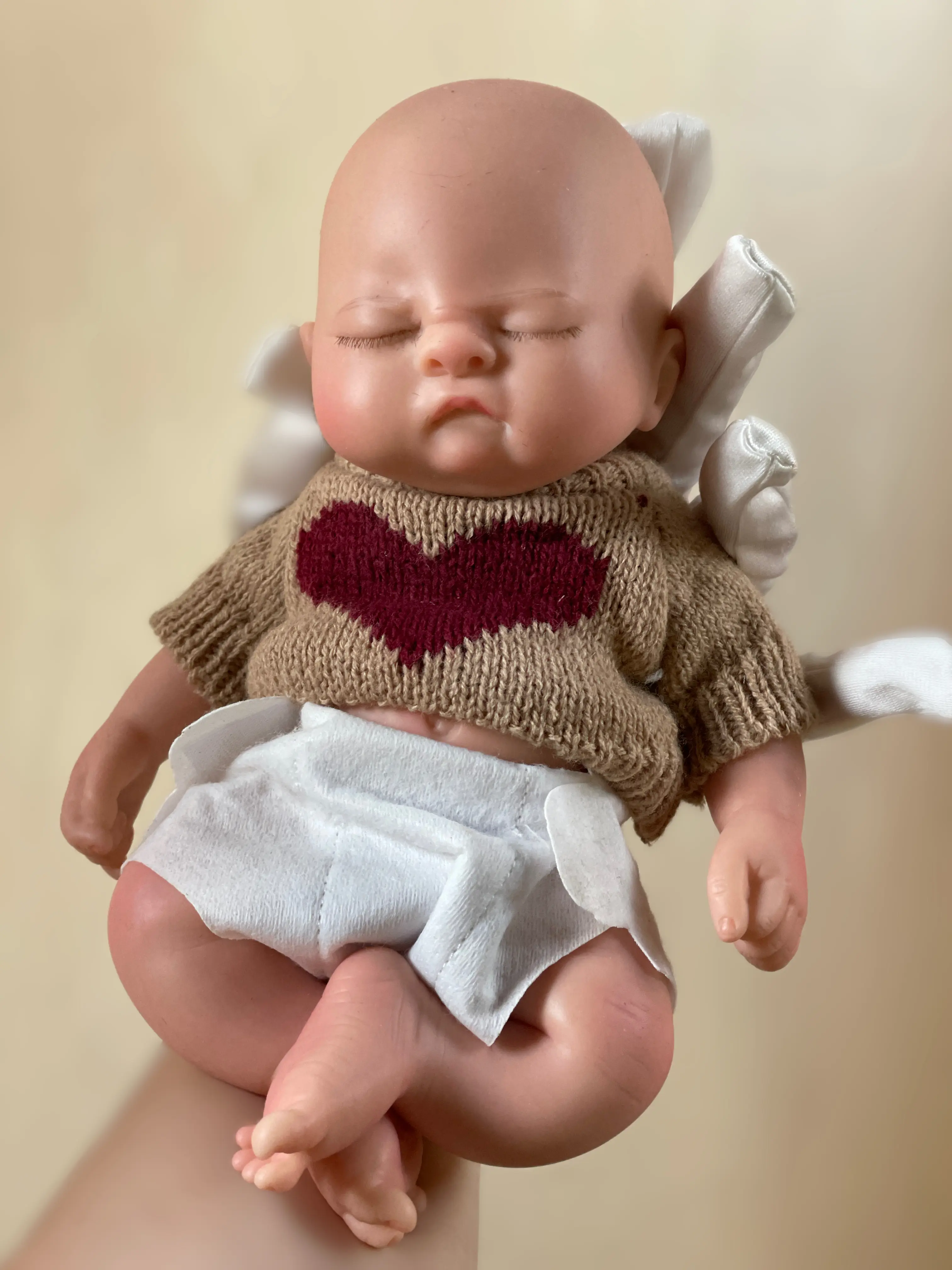 10-inch full silicone mini reborn boy doll, eyes closed sleeping doll, high quality hand-painted, with clothes, collection, festival, birthday, Halloween, perfect Christmas gift for children over 3 years old