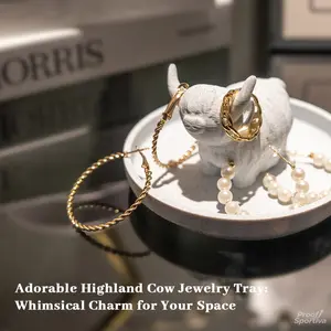 Highland Cow Jewelry Stand Cute Ring Holder for Bedroom Dormitory Bathroom Home Decoration Jewelry Storage Display Organizer