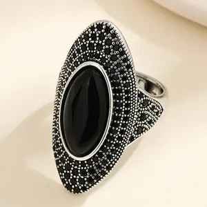Wrapped Wish B 925 Sterling Silver Vintage Retro Cocktail Statement Ring Black Agate / Onyx / Obsidian Ring with Black Cubic Zirconia Surrounded Decor, Antique Silver Big Black Stone Ring Victorian Style Jewelry for Women and Men