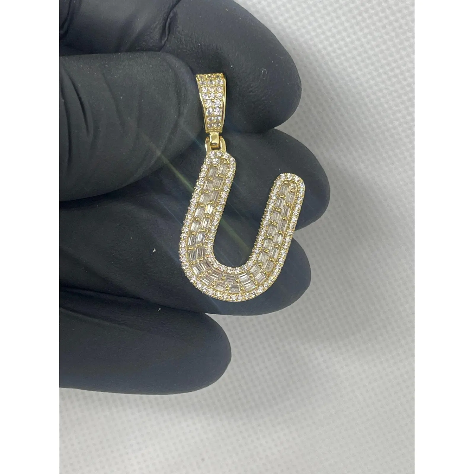 925 Silver Personalized Gold Plated Initial Pendant, Iced-Out U Design, Stylish Silver Necklace Accessory, Gold Plated Pendant