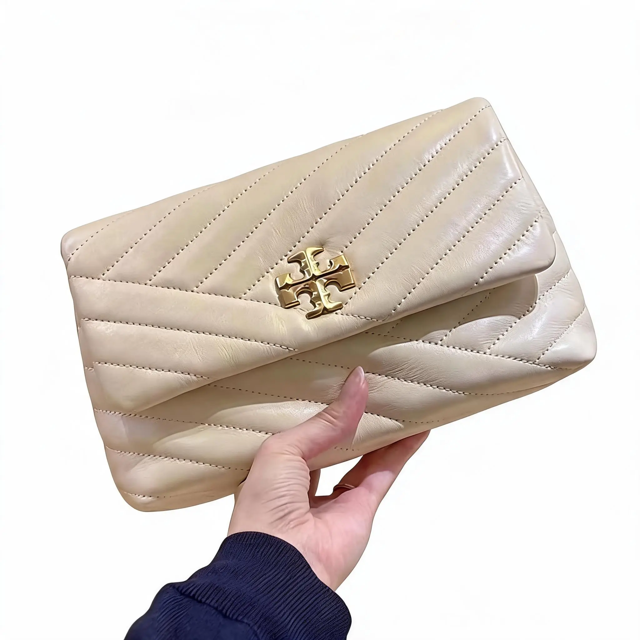 Women's Quilted Crossbody Shoulder Bag with Chain Strap, Flap Purse for Daily Use