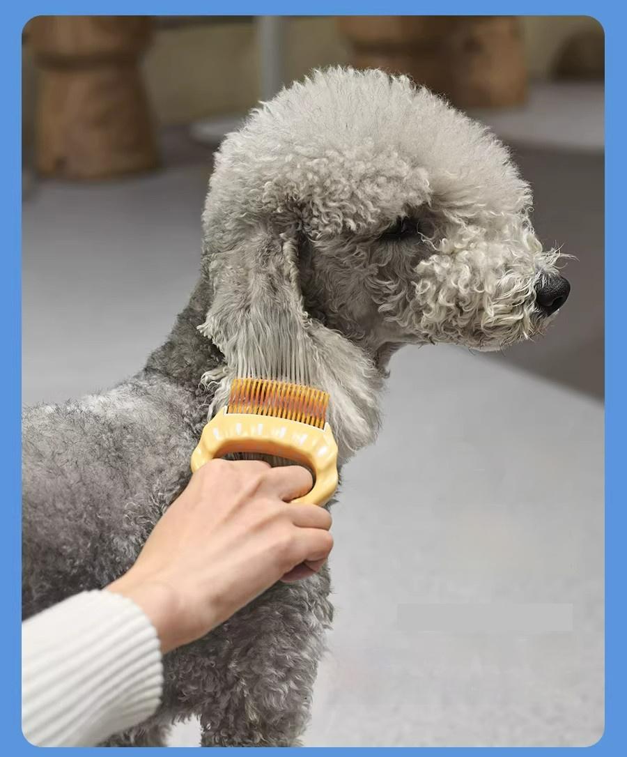 a Gentle, Flexible, Grooming Comb for Pets，Pet Grooming Brush for Dogs, Cats & Rabbits | Effortless Deshedding Tool to Remove Loose Fur