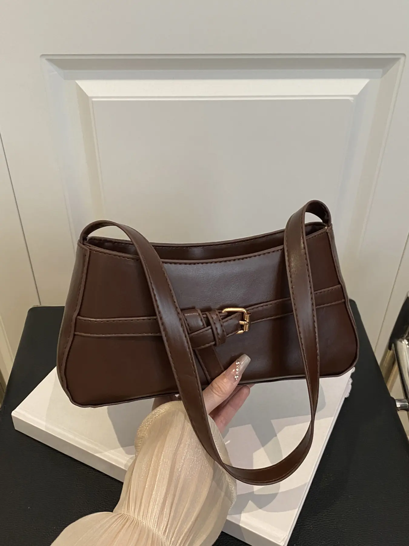 Elegant Retro Line Underarm Bag with Belt Design, Layered Fashionable Design, Casual Handbag Shoulder Bag, Fashion Crossbody Bags, Crossbody Clutch, Commuter Bag for Dates & Parties