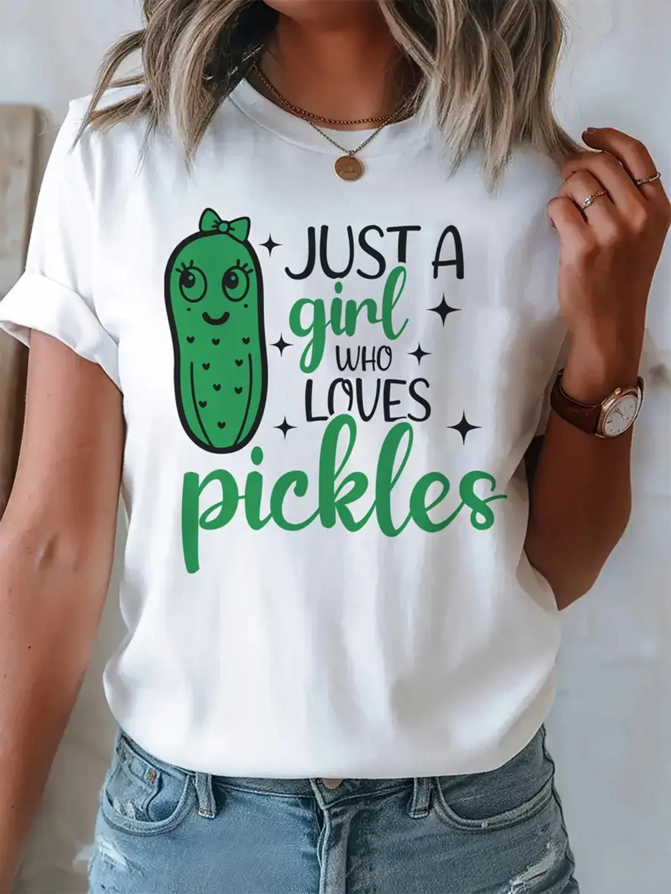 Funny Pickle Lovers T-Shirt - Just a Girl_ Who Lov unisex soft cotton short sleeve t shirt, vintage graphic casual tee for men women teens, perfect birthday holiday gift for camping travel gym daily street casual wear
