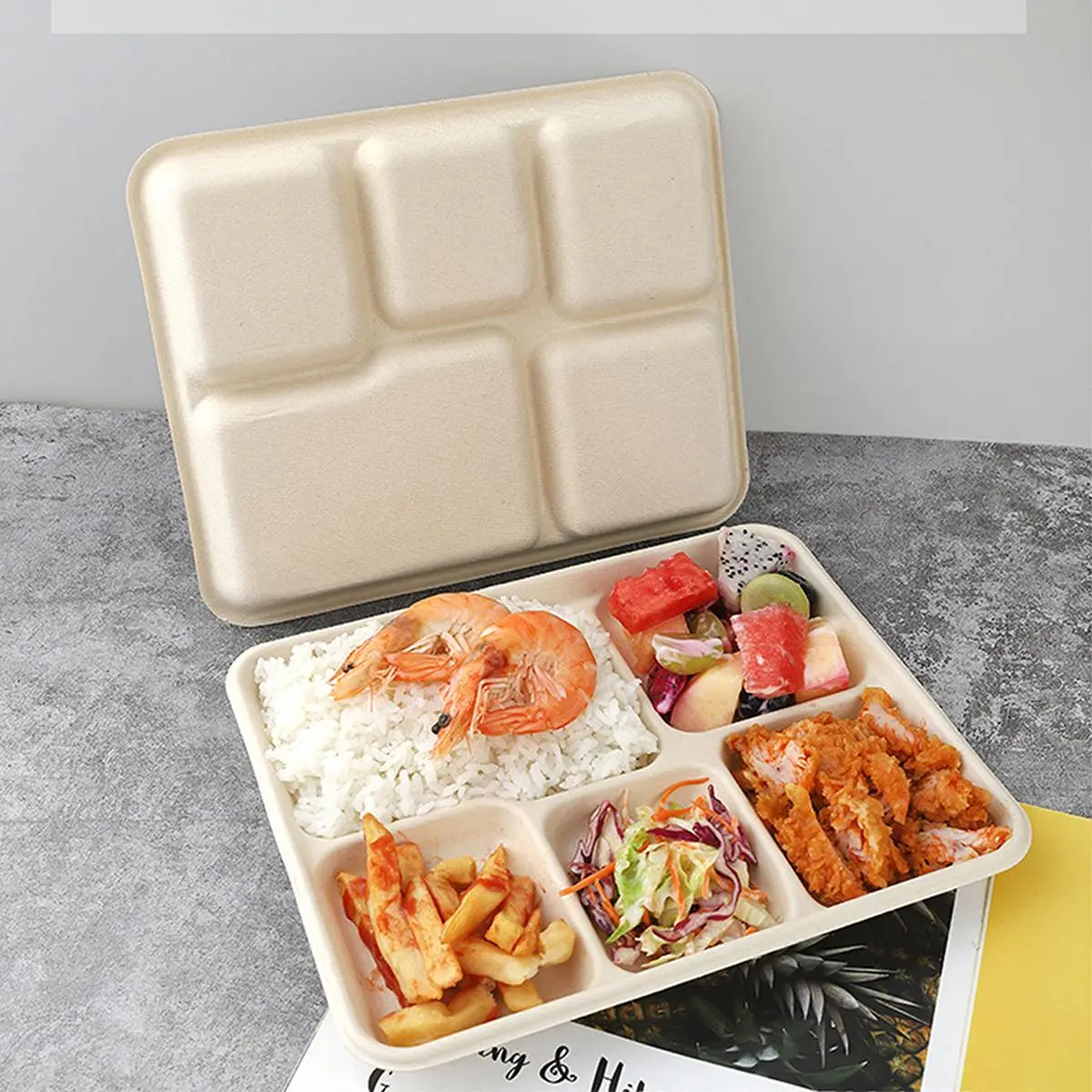 50pcs Disposable Biodegradable Five-Compartment Trays, Food Grade Paper Plates, Disposable Party Plates, Compostable Plates, Eco-Friendly Takeout Containers, Disposable Tableware, Ideal for Parties & Events