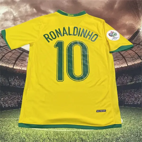 2006 Home 10 Ronaldinho Short Sleeve Soccer Jersey