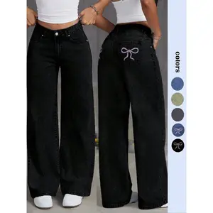Women’s wide-leg jeans with butterfly embroidery, Y2K vintage washed denim straight-leg trousers (1990s style), women’s denim jeans suitable for all seasons with a button closure