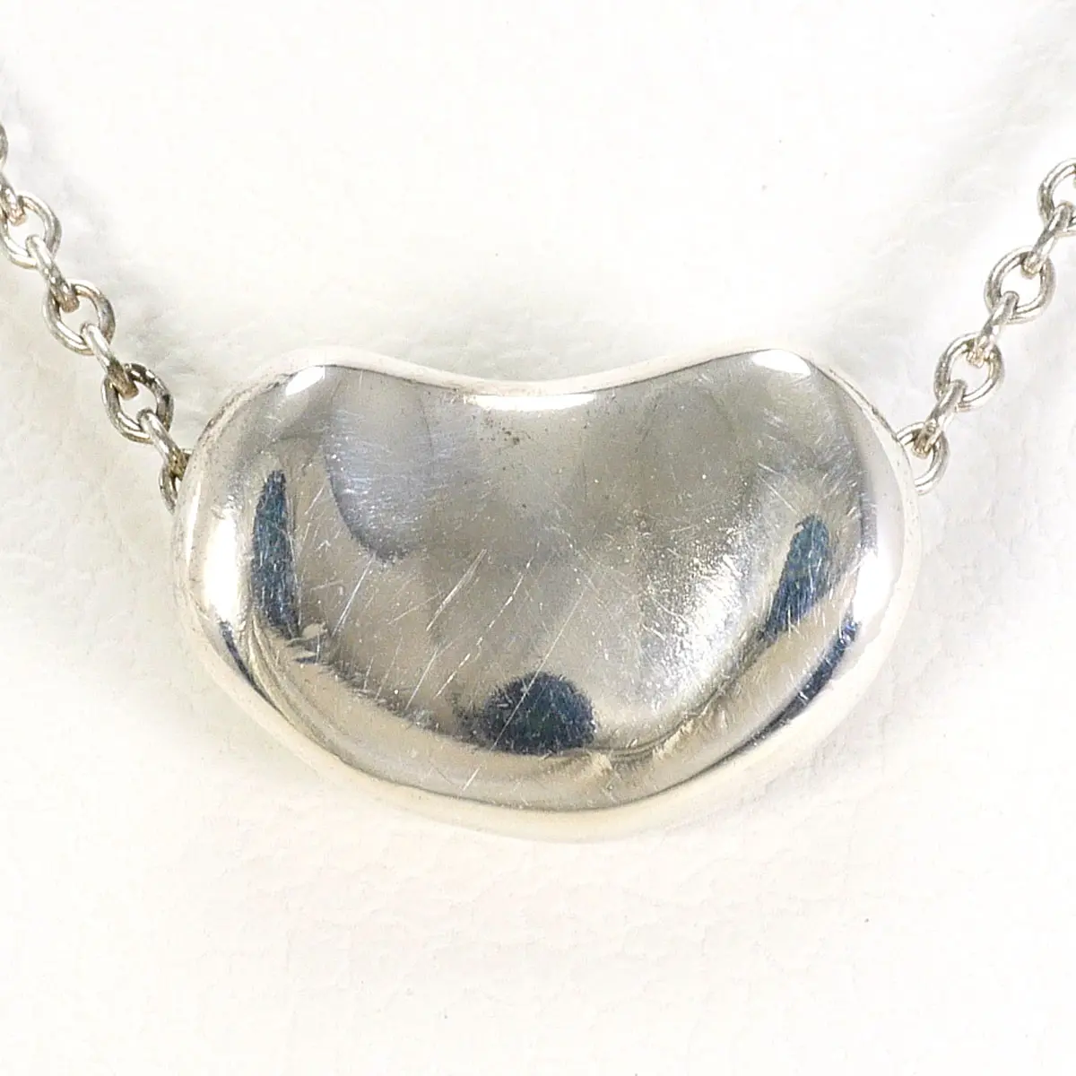 Pre-owned Tiffany & Co. Sterling Silver 925 (Ag925) Small Leather Goods Tiffany&Co. Bean 925 Silver Necklace