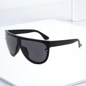 Unisex Polarized Sunglasses,These stylish new unisex sunglasses feature a large-frame, one-piece design—trendy, cool, and perfect for everyday outdoor wear.
