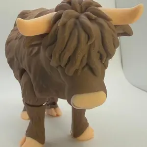 Articulated Highland Cow Fidget Toy – 3D Printed Desk Decor, PLA Plastic Flexi Animal