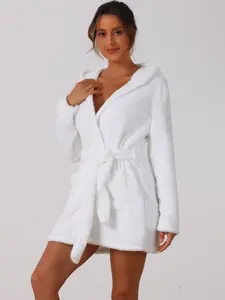 INSPIRE CHIC Women's Fuzzy Belted Hooded Fleece Plush Bath Robe Winter Spa Robes with Pockets Mini Bathrobe