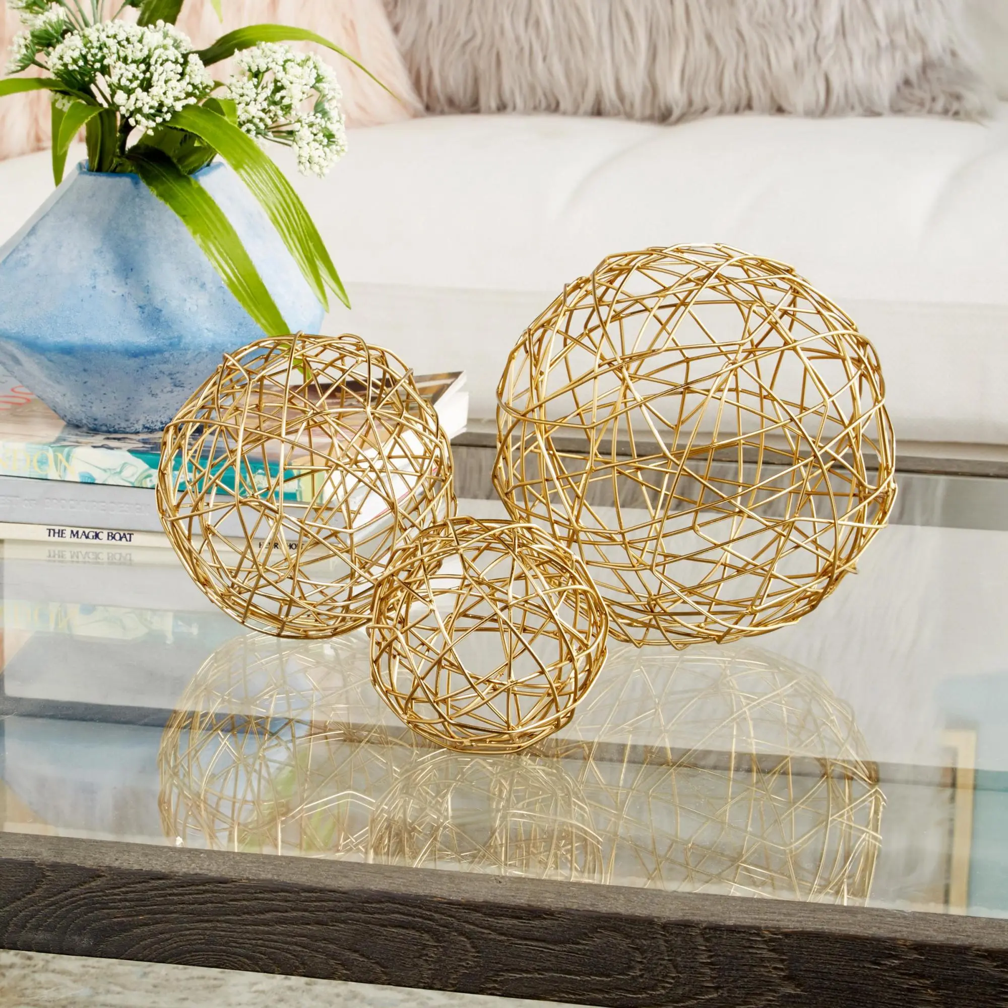 Minimalist Iron Geometric Decorative Sculpture Set (3 Pieces: 8in, 6in, 4in D), Artistic Lightweight Home Decor Statue, Ideal Gift, Ornaments, Room